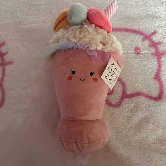 Ice cream Sunday plushy - Picture 1 of 2